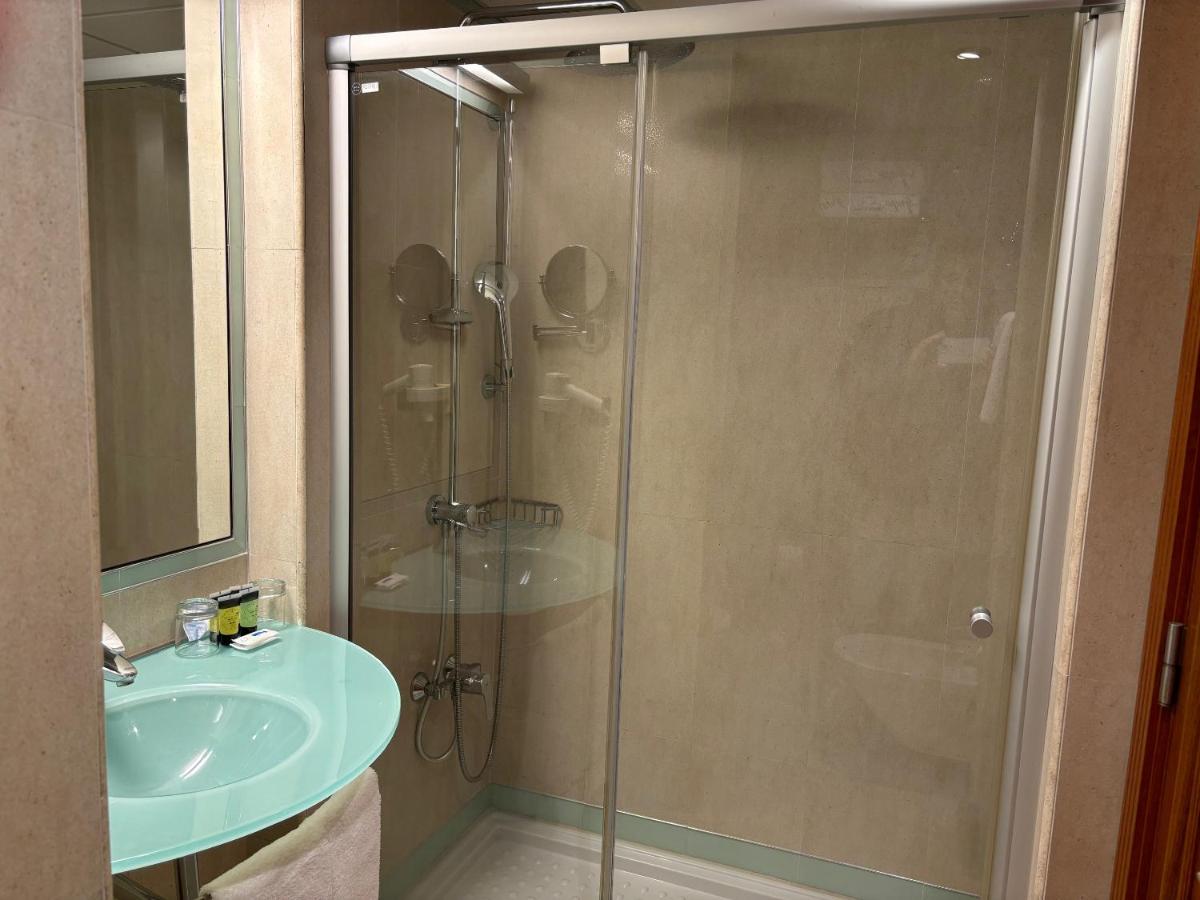 Un baño de Gran Hotel Liber & Spa Playa Golf