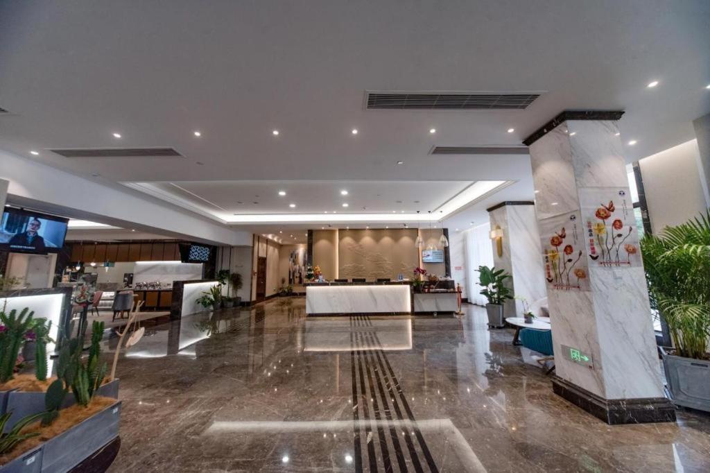 Metropolo Hotel Jiaxing South Lake - Housity