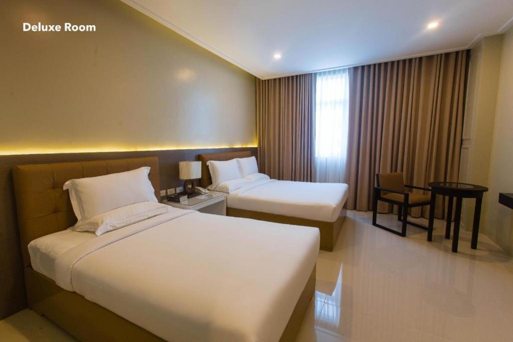 Suitetrails - Iloilo Gateway Hotel