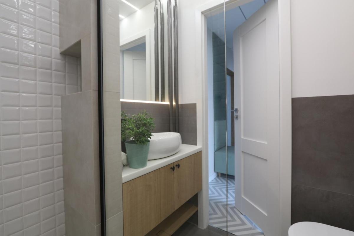 S?odowiec Residence Bedroom (private host) - Housity