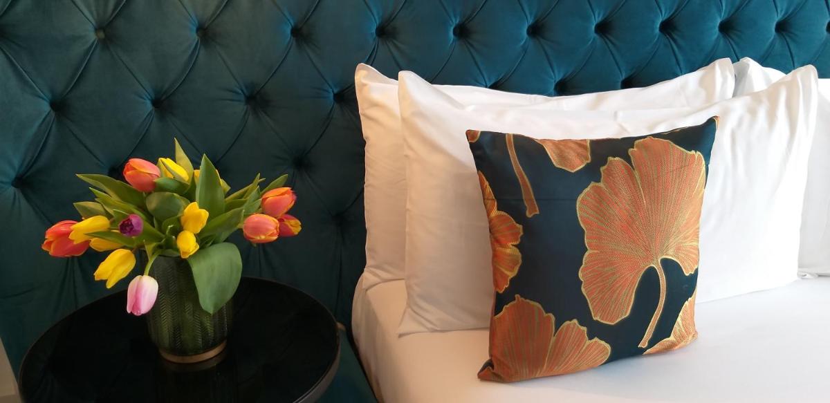 Coin salon dans l'établissement Hôtel Ginkgo - SPA Biloba