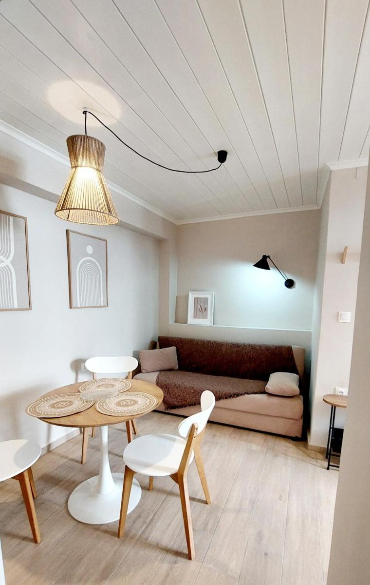 Lilys Apartments - Hizvo