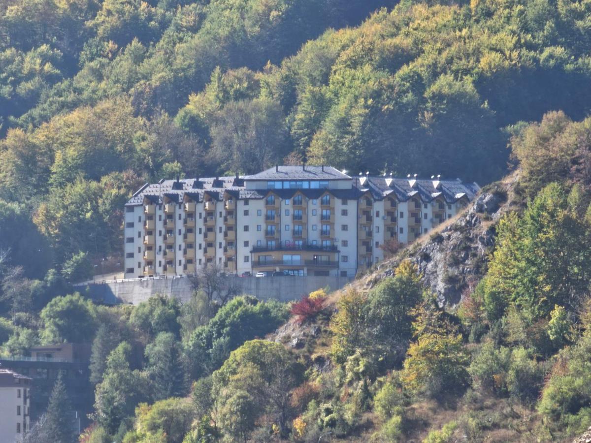 Angela Apartment - Housity