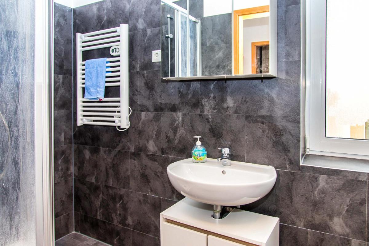 Apartement für 6 Personen in Magdeburg, L - Housity