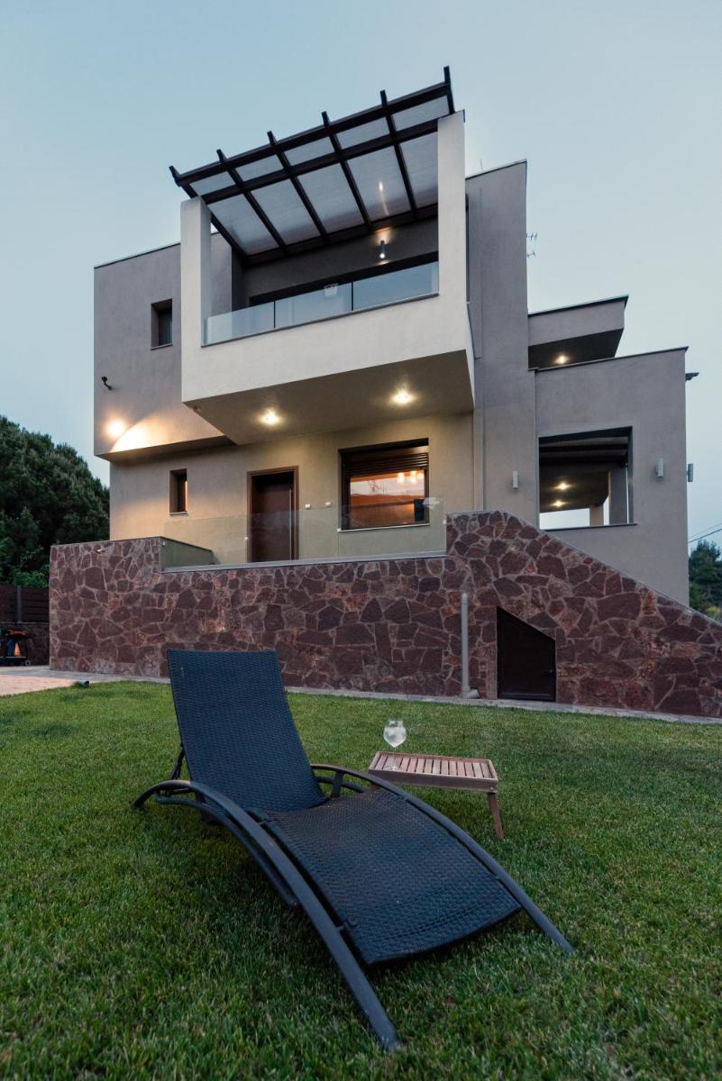 Villa Efmaria, Private Residence, Luxury villa, Neos Marmaras, Halkidiki - Housity