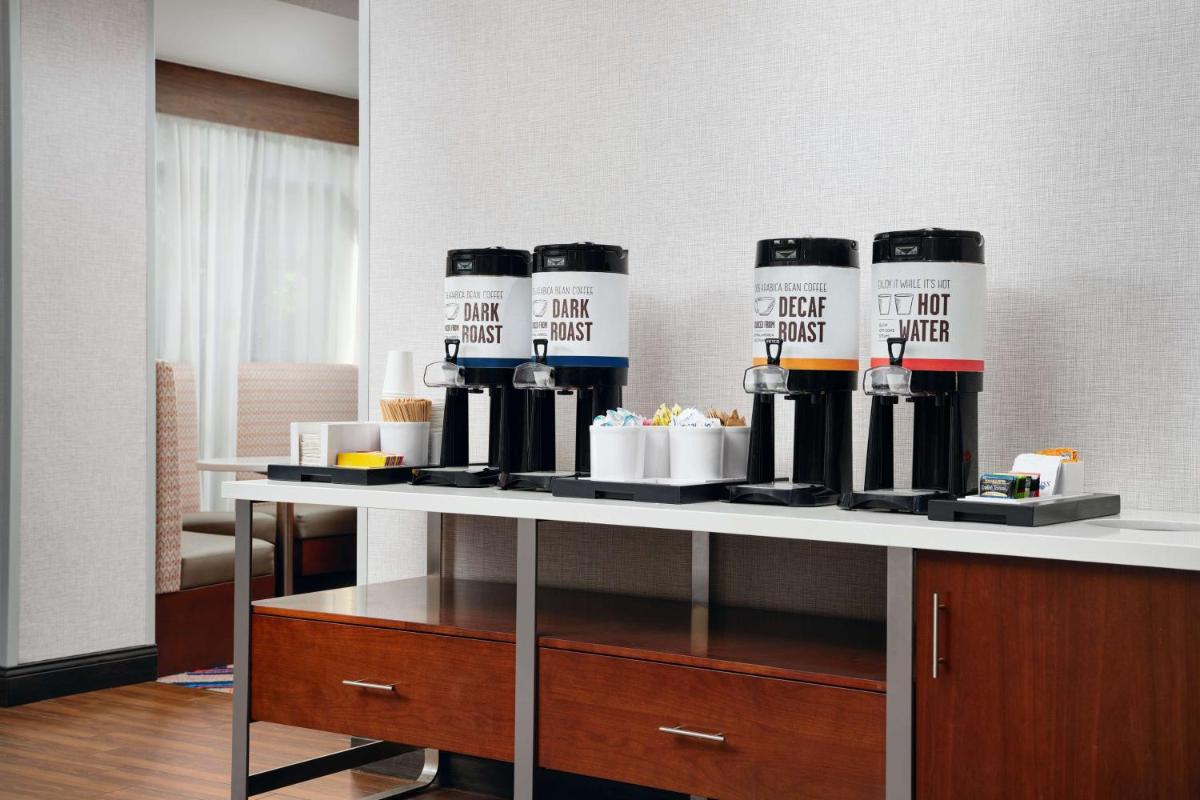 Hampton Inn Melbourne-Viera - Housity