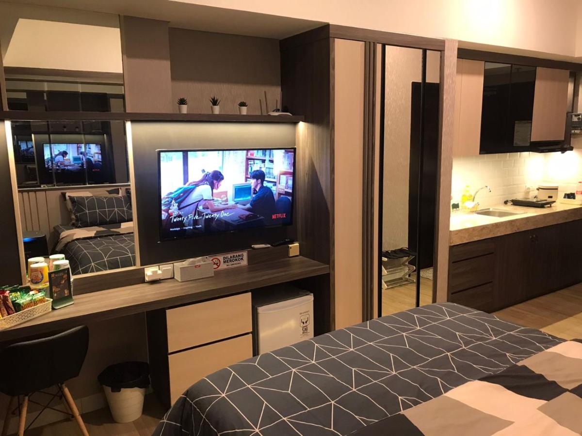 GIVELEY CASA DE PARCO Apartment NEAR ICE BSD, AEON BSD - Housity
