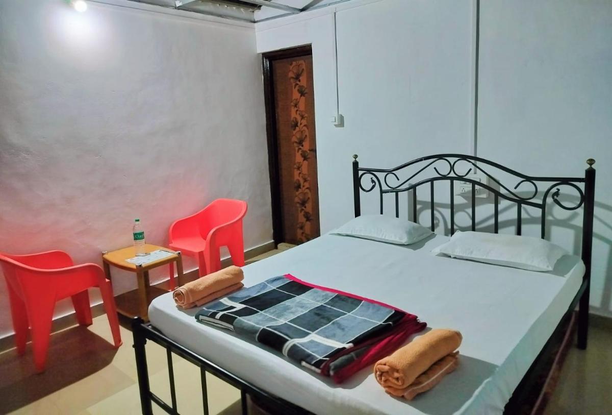 Trishula Beach Cottages - Housity