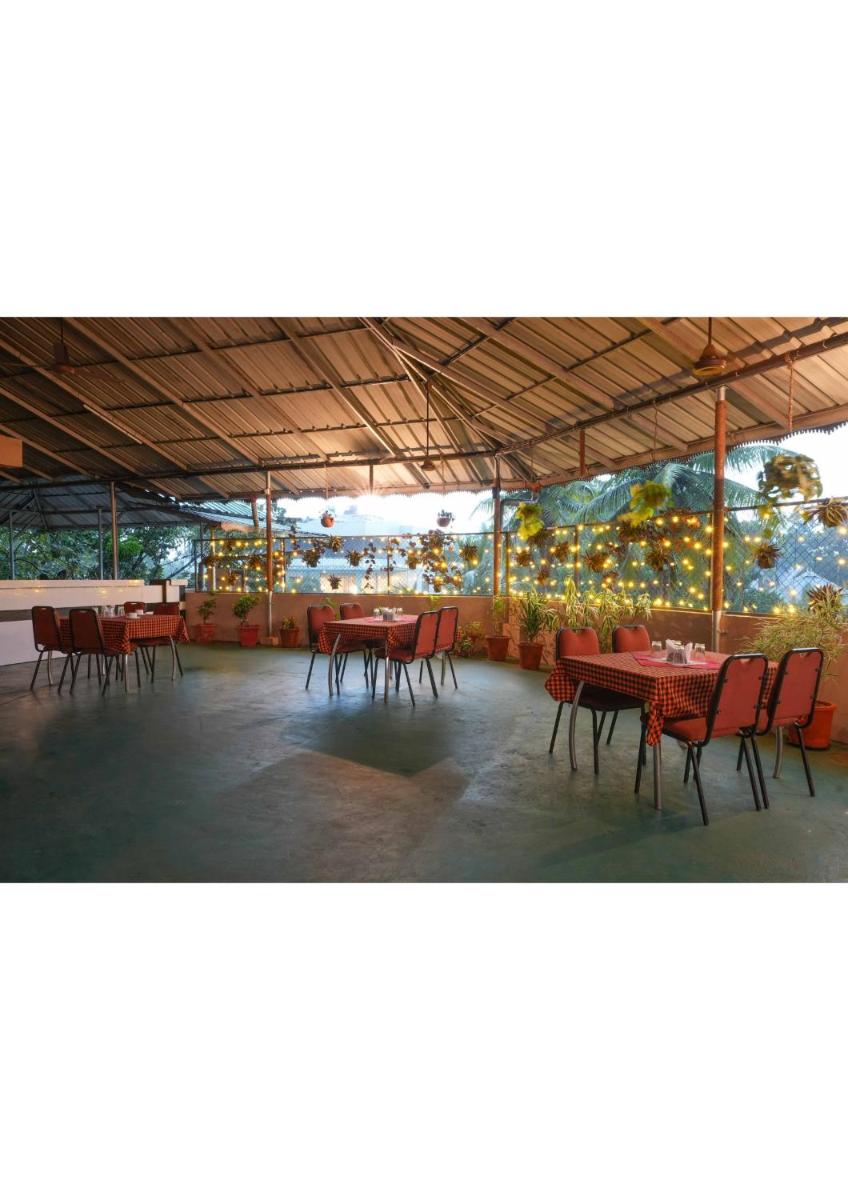 Hotel Aramana - Housity