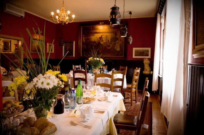 Hotel Sporn - Housity