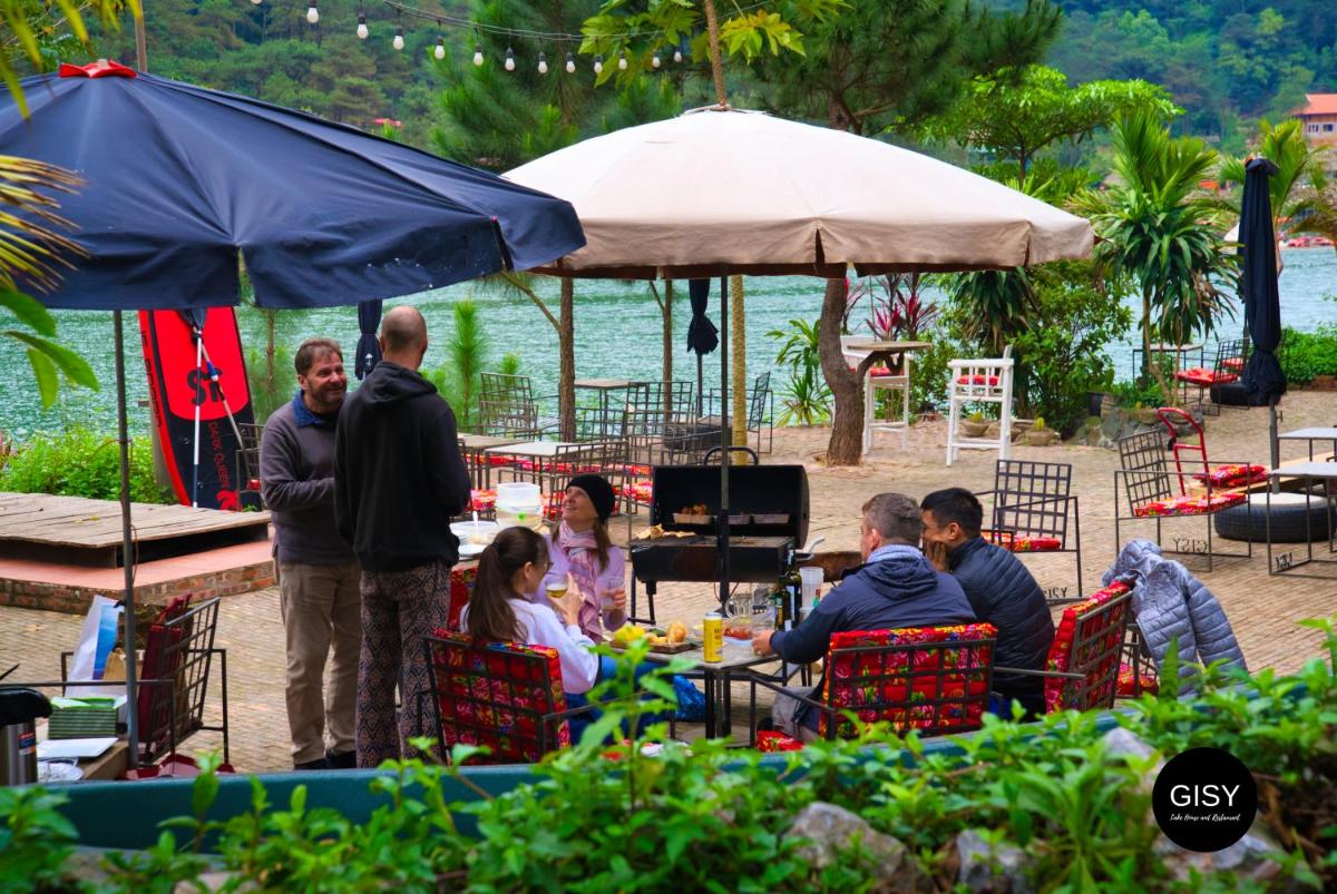 GISY Lake House - Hizvo