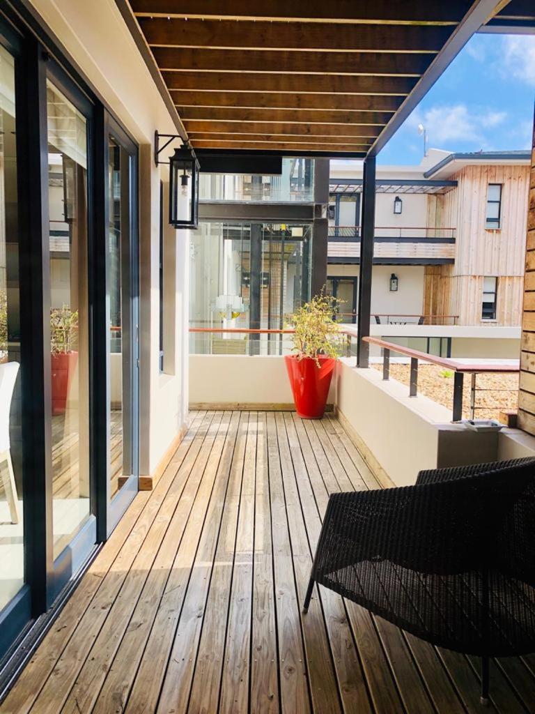 Asilia Suites Knysna Waterfront - Housity