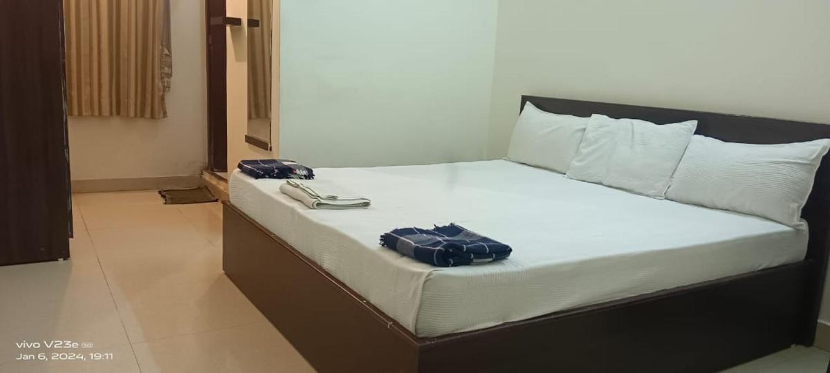 ARIVU LODGE AC - Housity