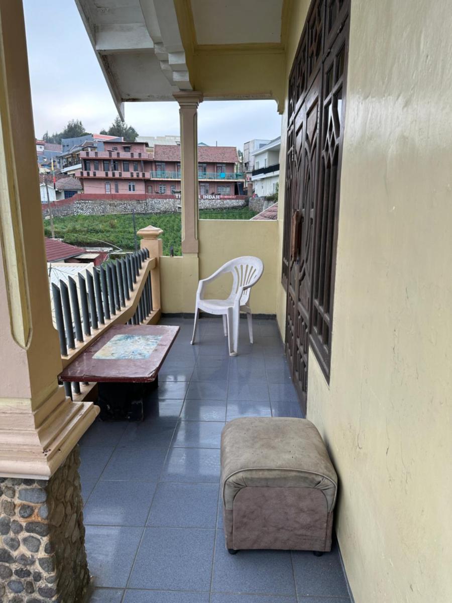 Good Karma Bromo Guesthouse - Housity