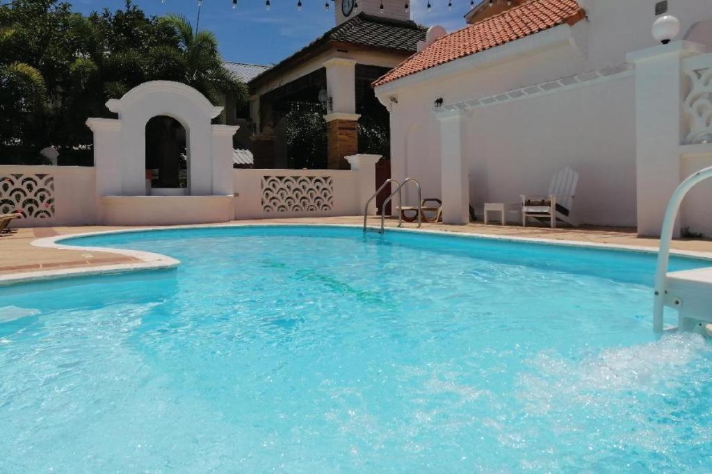 Villa Centro Hua Hin - Housity