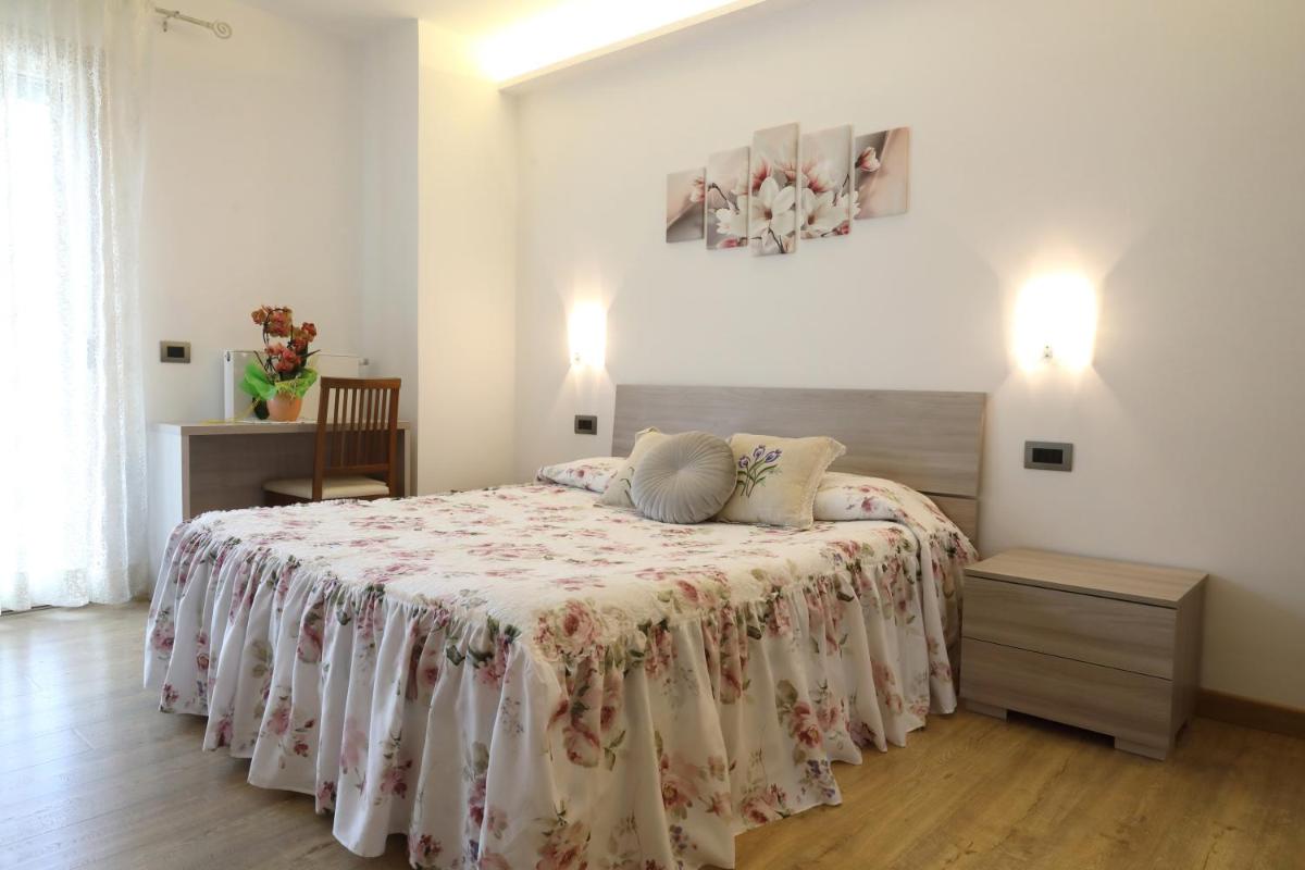 Albergo alla spiaggia - Housity