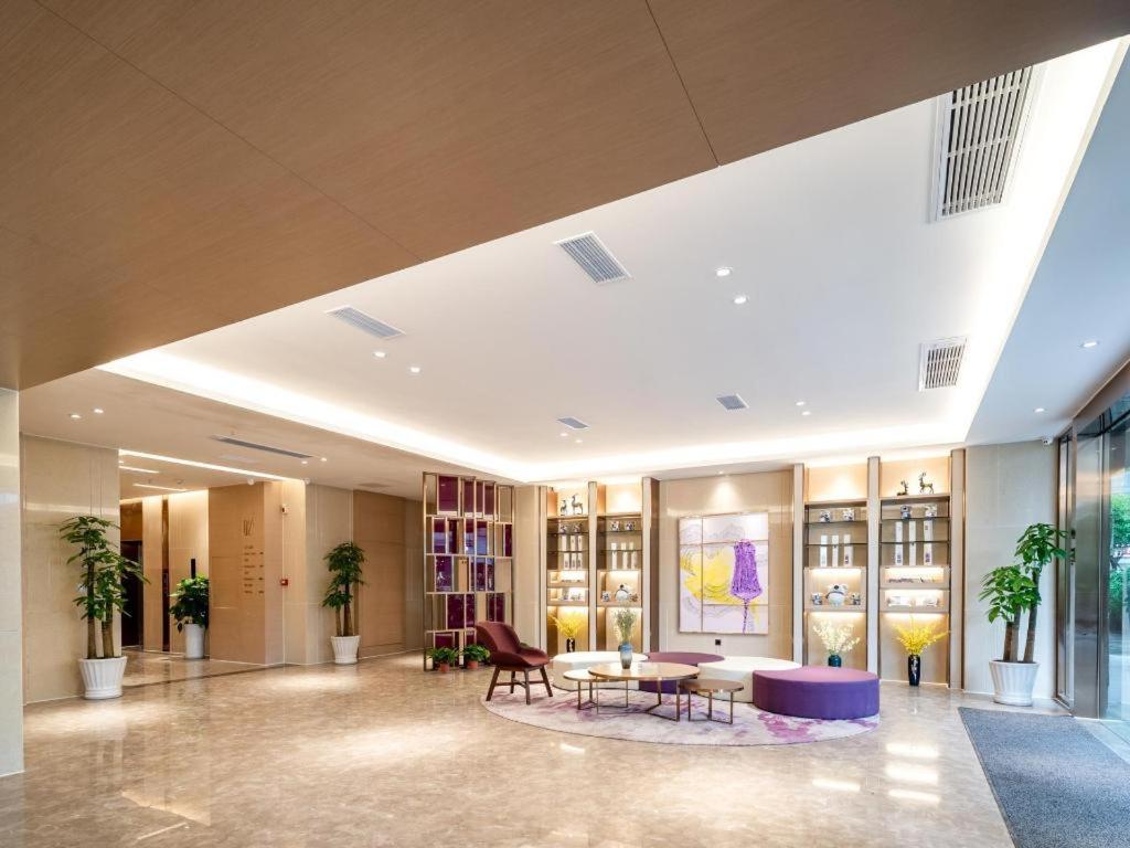 Lavande Hotel Zunyi Times Tianjie - Housity