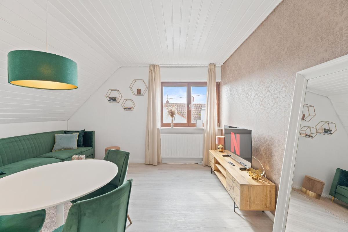 Modernes Apartment Rutesheim - Self-Check-in nähe A8 & Stuttgart - Housity
