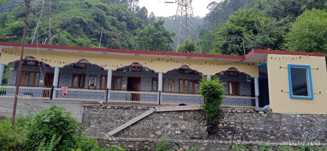Pari home Stay - Housity