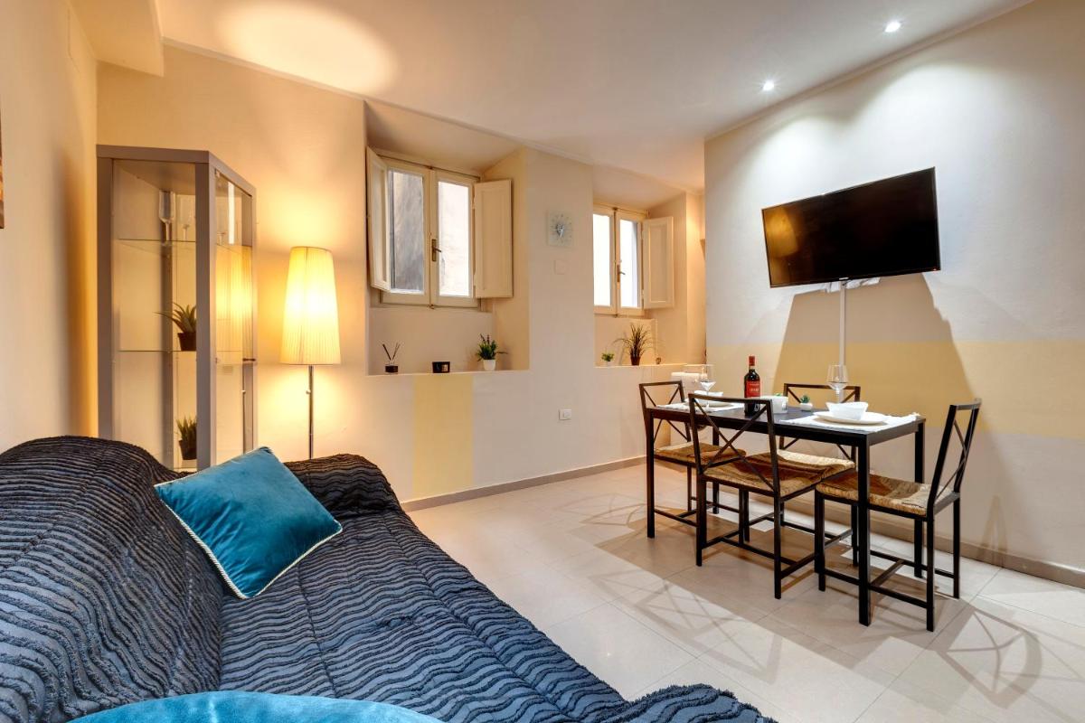 Golden House - Housity