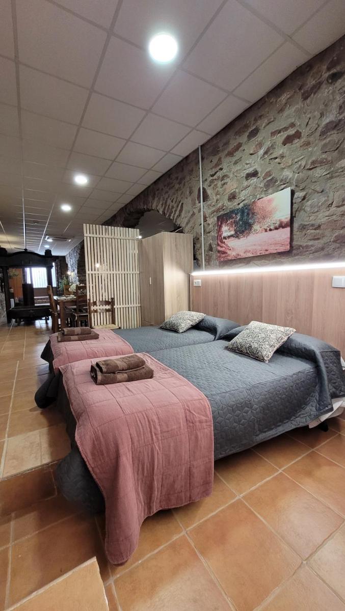 Casa Rural La Almazara - Housity