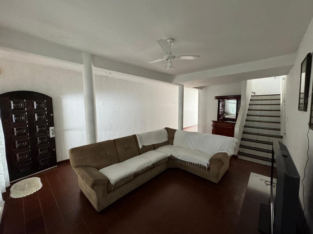 Casa na Praia Grande - Housity
