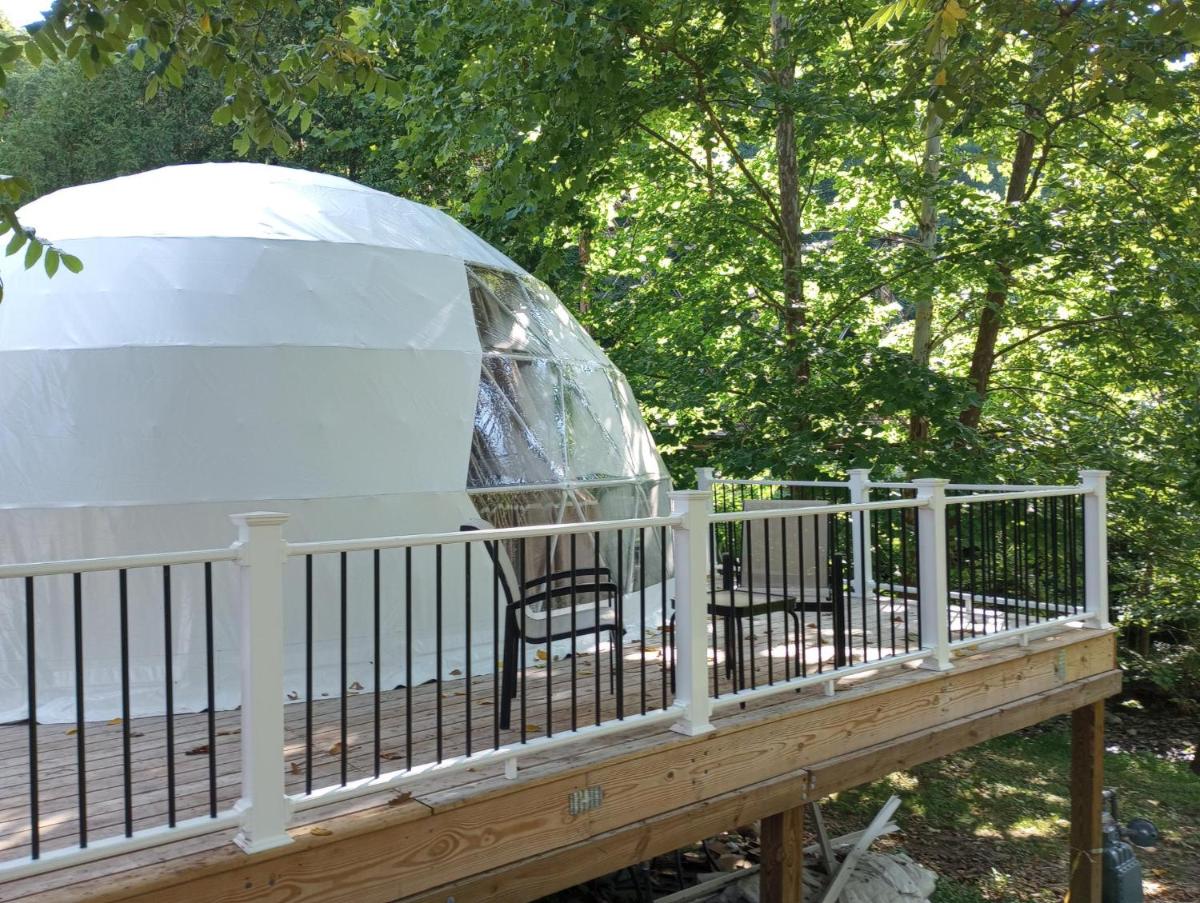 GlampOut Resort - Elk River - Housity
