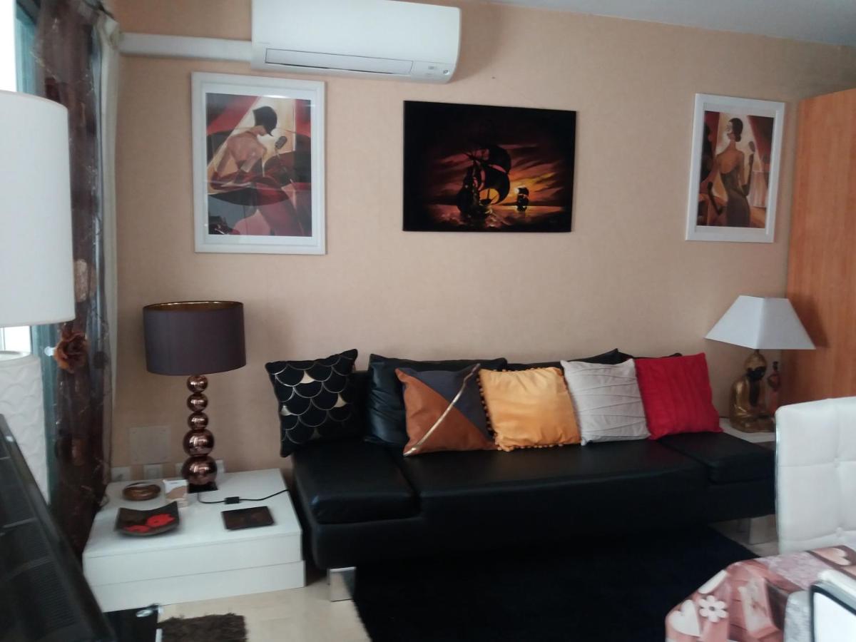 lovely apartments with terrace - Hizvo