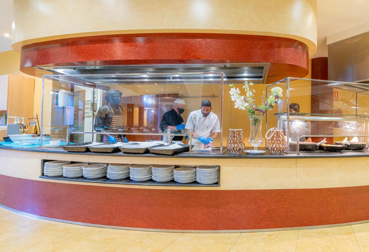 Clientes alojados en Hotel Blaucel