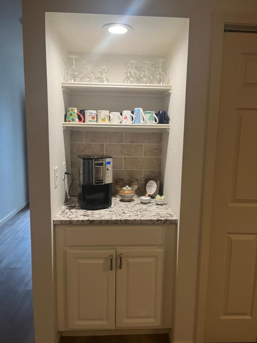 Lake Lodge Condo - Housity