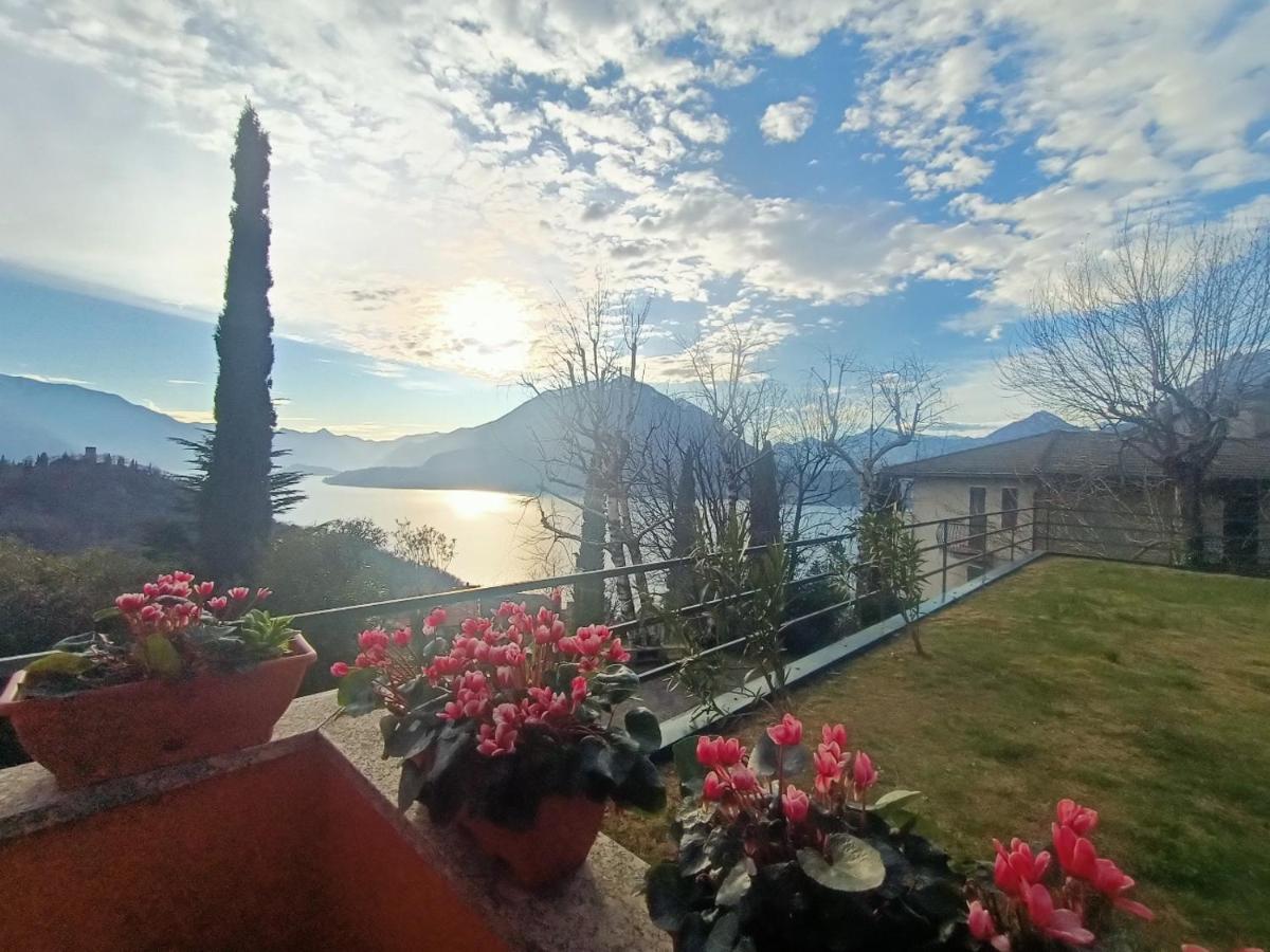 Stili House Panoramic Lake View - Housity