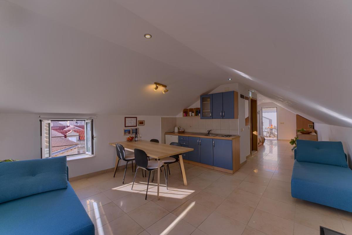 Guest House Dijana - Housity