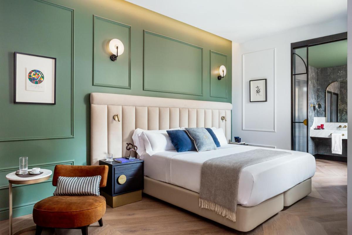 Cama o camas de una habitación en Palacio Arriluce Hotel - The Leading Hotels of the World