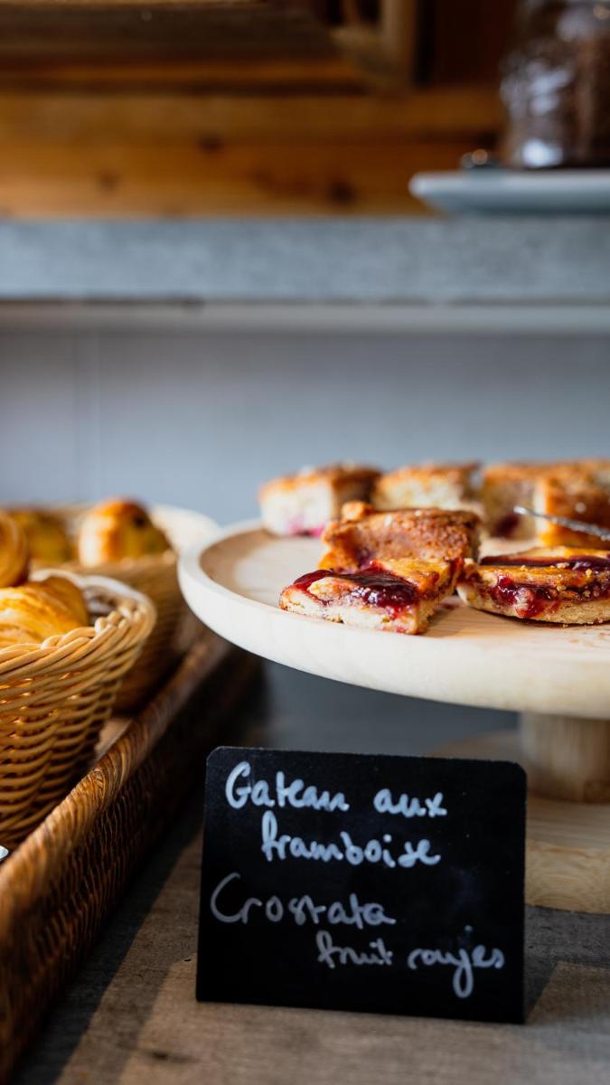 Nourriture dans l'hôtel ou à proximité