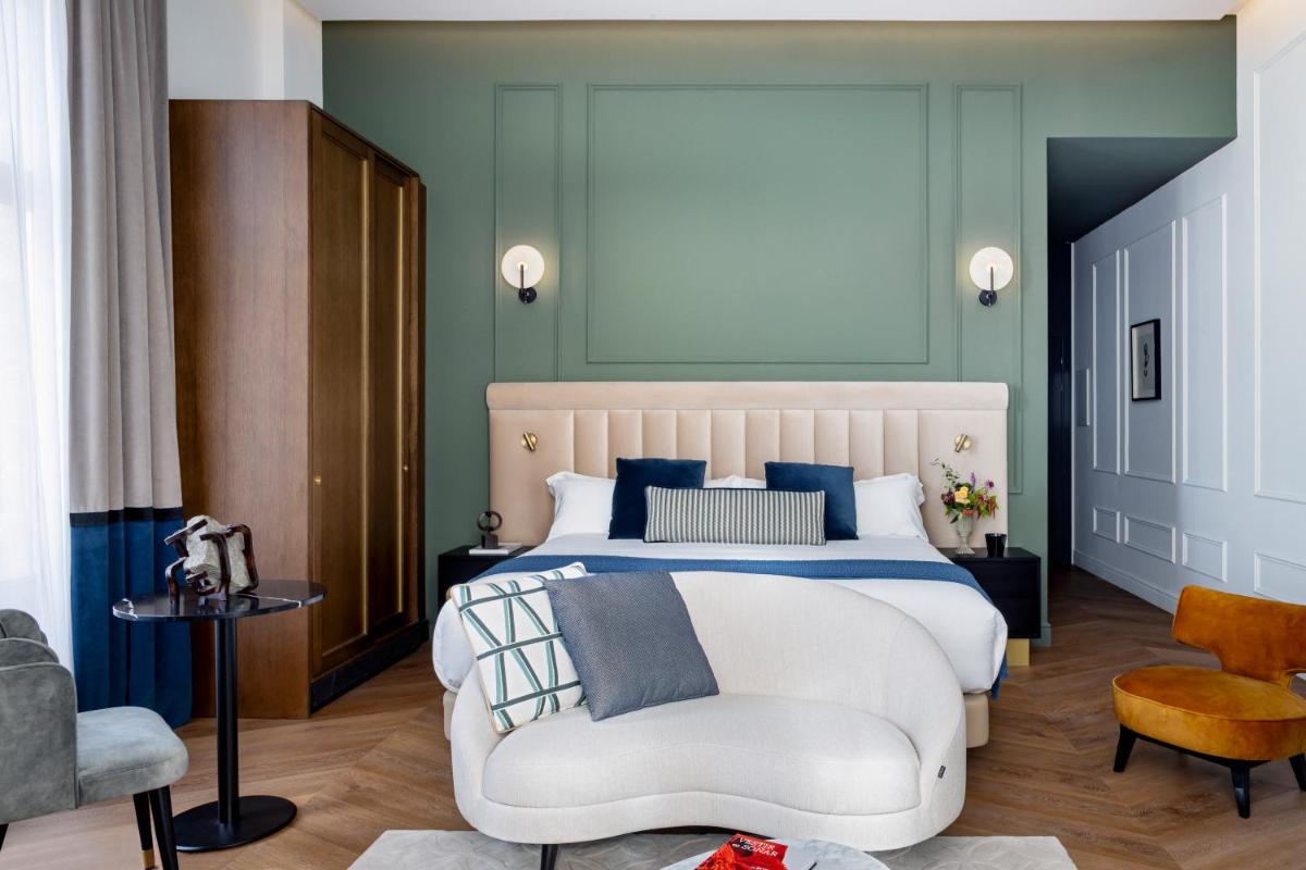 Cama o camas de una habitación en Palacio Arriluce Hotel - The Leading Hotels of the World
