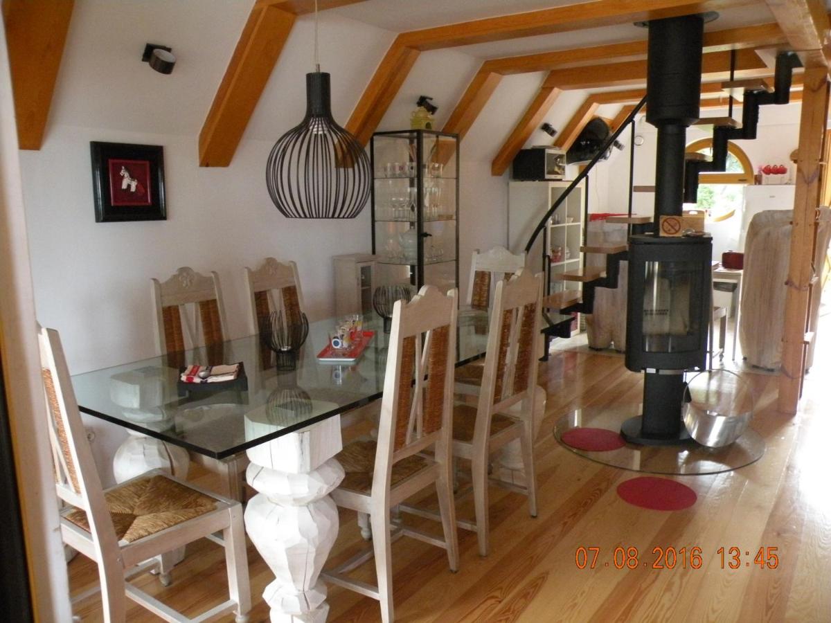 Dom w Nartach przy plaży - Housity