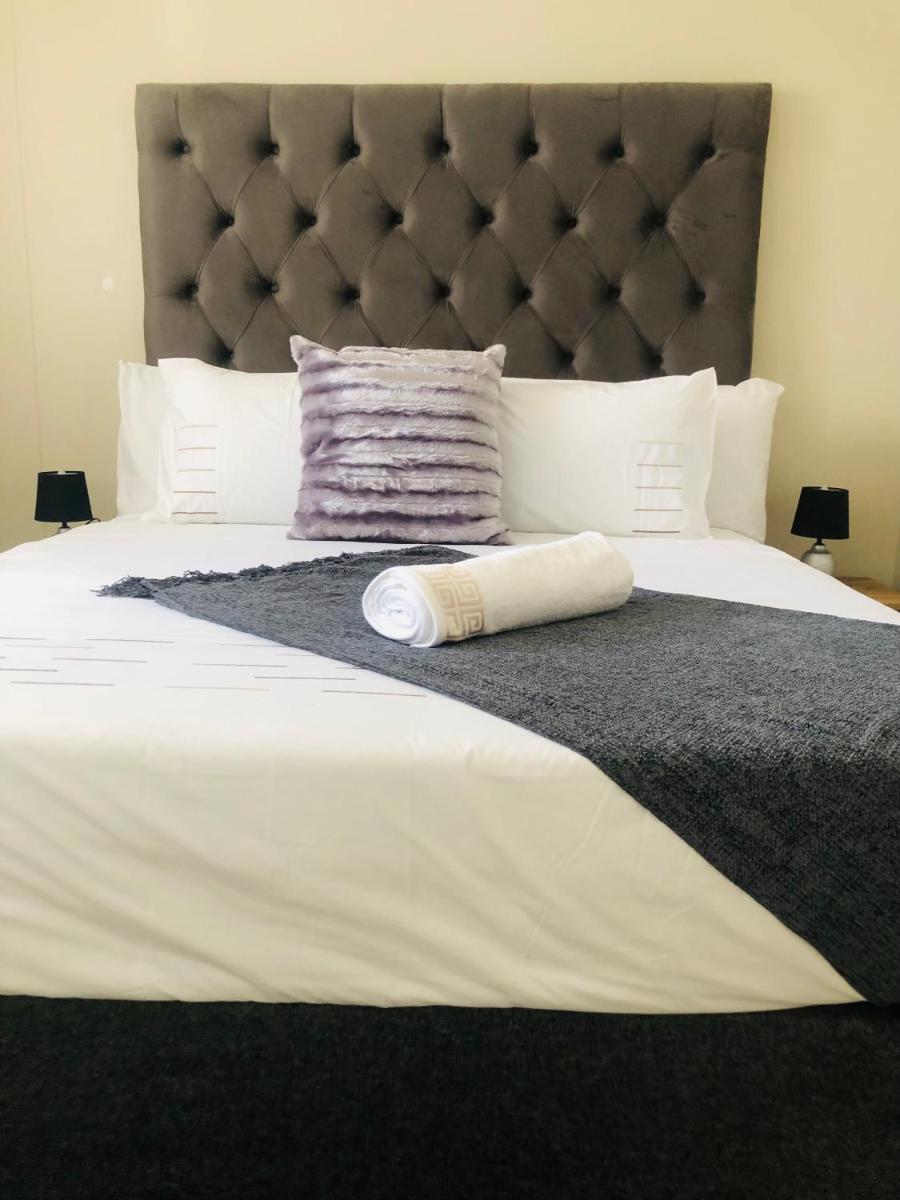 Suitetrails - Menlyn Hub Accommodation