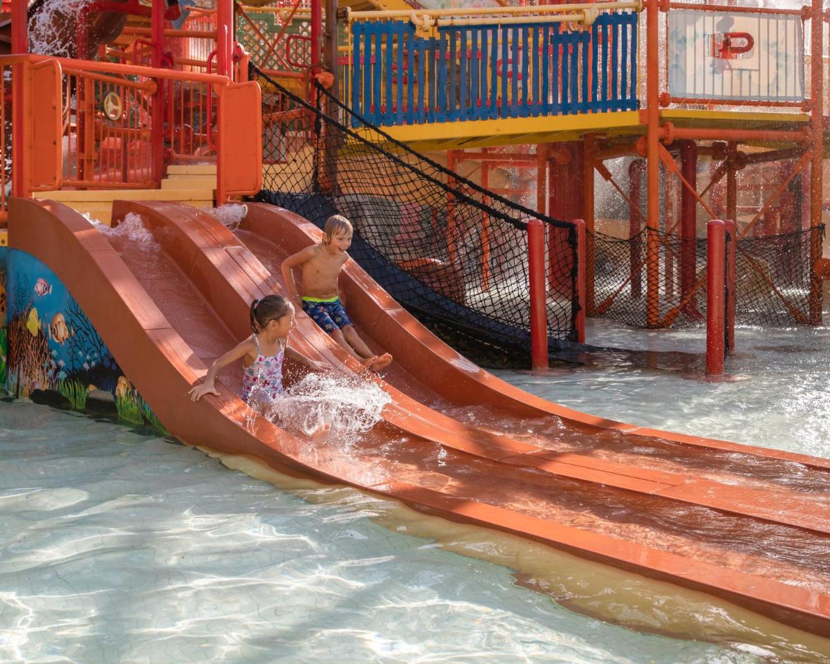 Grand Waterworld Makadi Family Star - Couples and Families Only - Housity