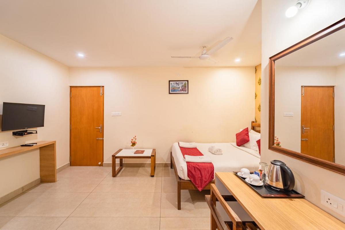 Hotel Vi Park - Housity