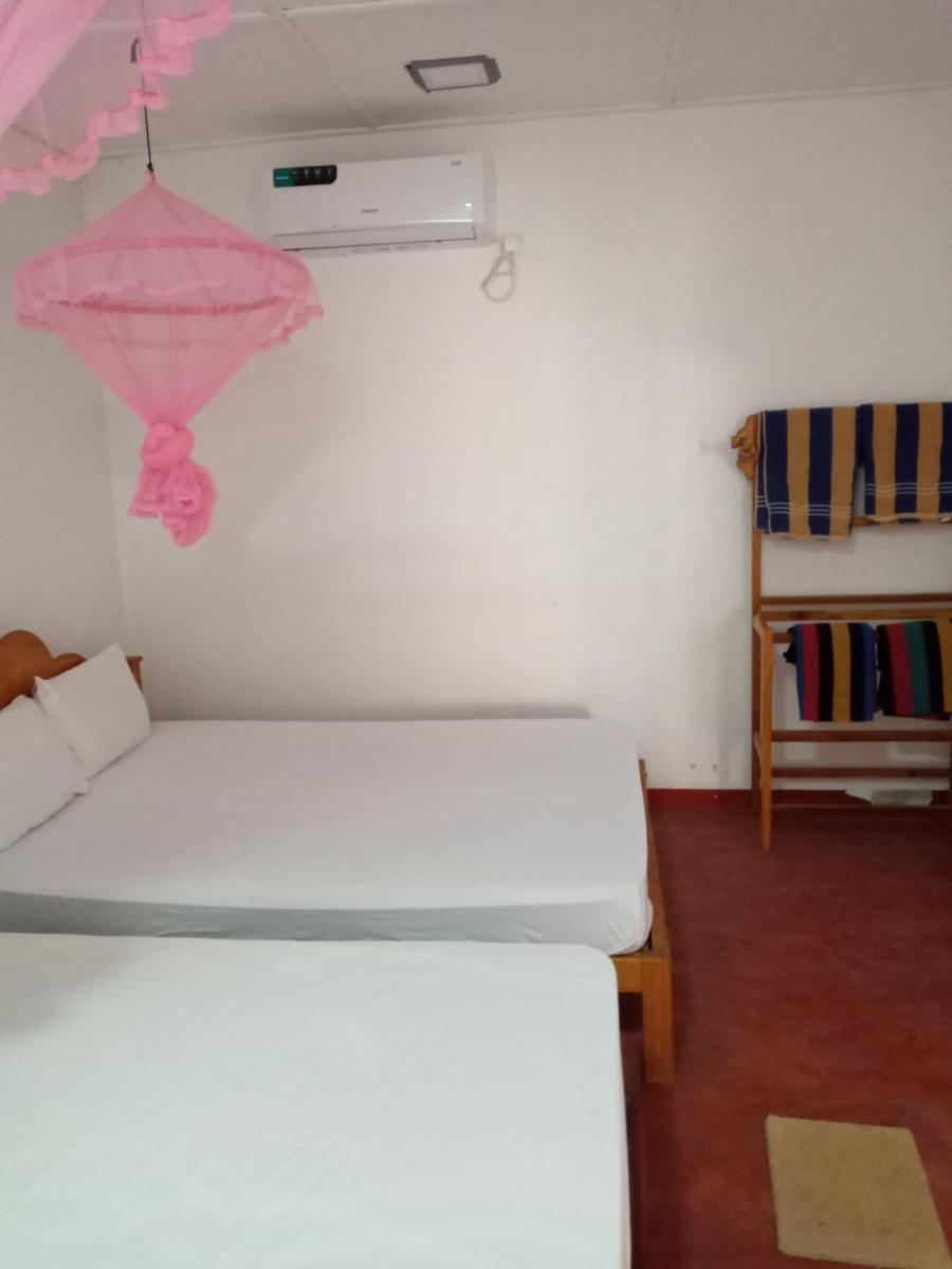U new guest house - Housity