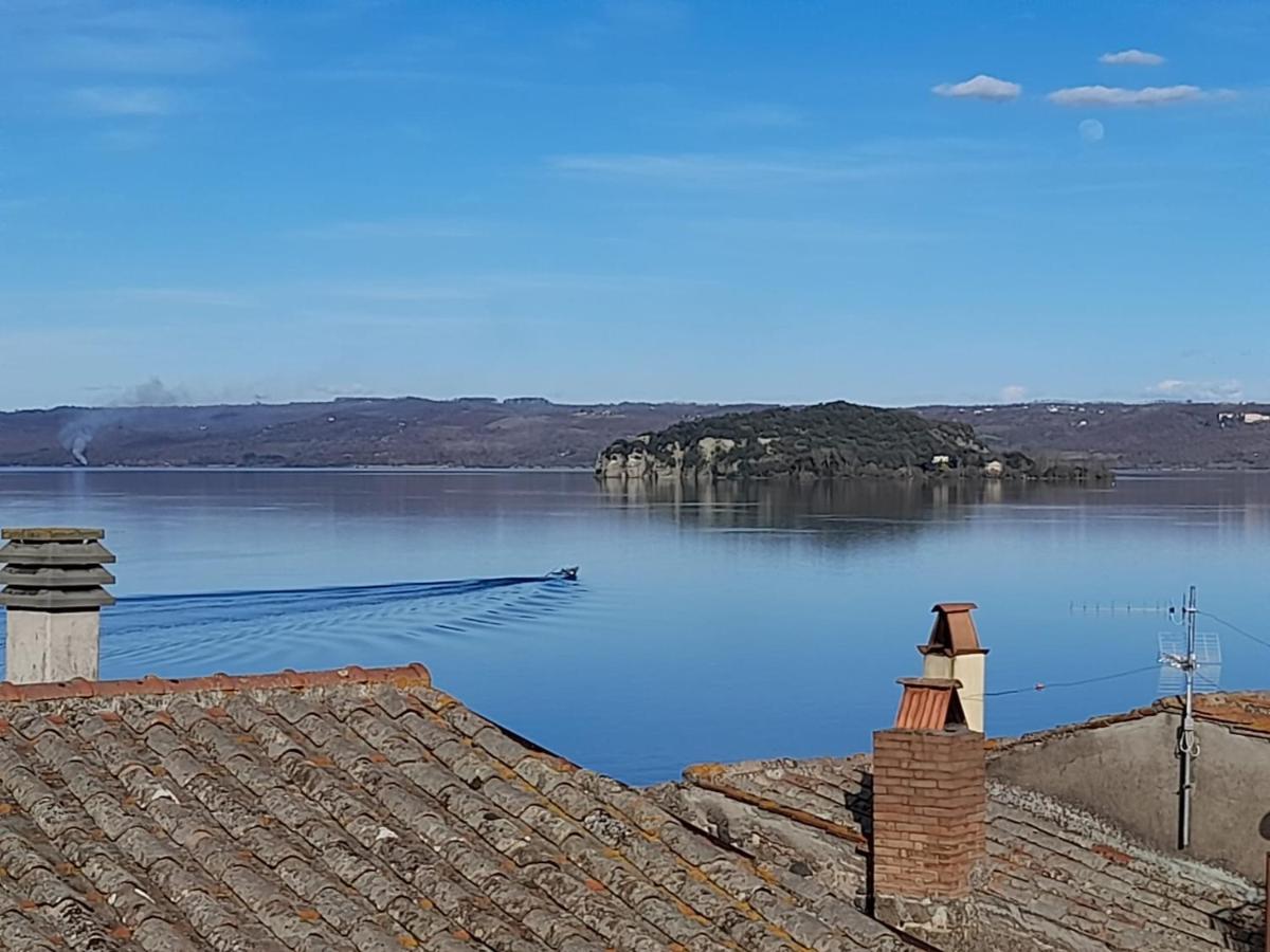 Mansarda sul Lago a Marta - Housity