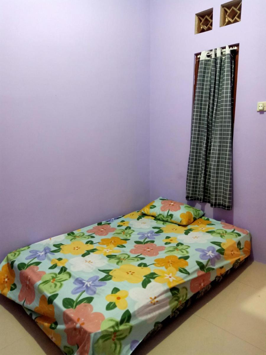 LiaOlin guest house Bantul - Housity