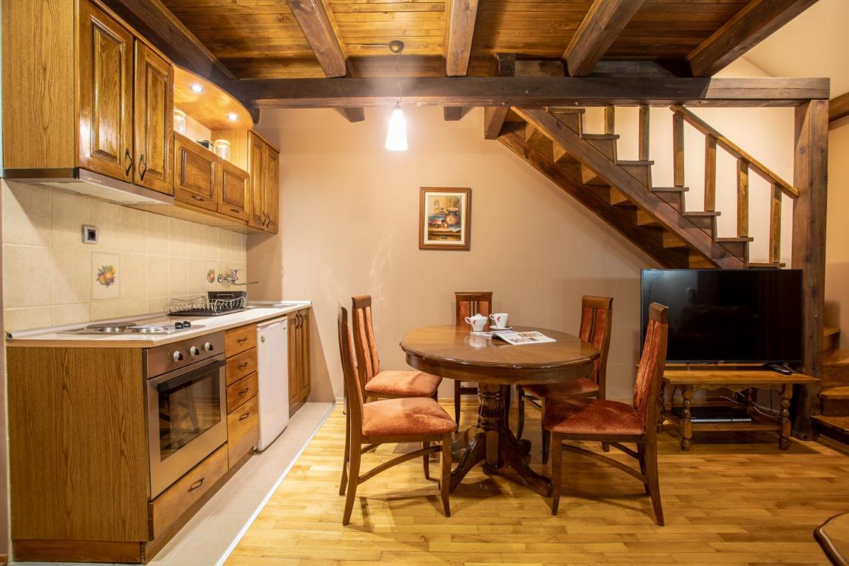 Guest House Vila Bajka - Housity