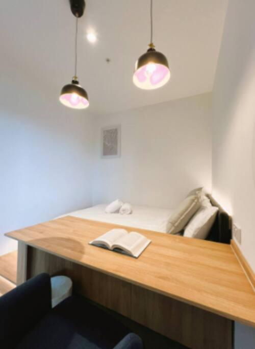 Lovely 2BR Apartment, CBD Southern Cross, Lvl 66 - Housity
