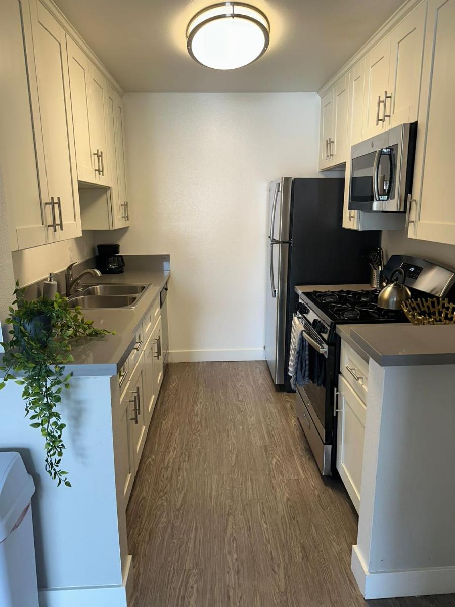 Hollywood two bedroom apartments close to Studios Universal - Housity