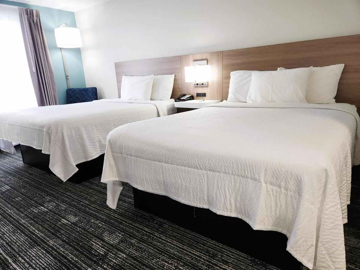 Americas Best Value Inn & Suites-Foley - Housity