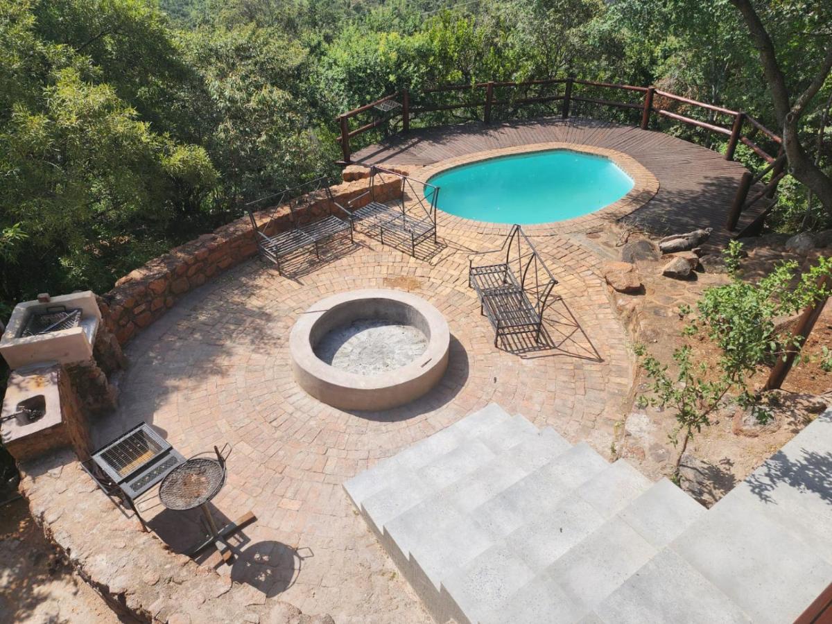 Gecko Lodge and Cottage, Mabalingwe - Housity