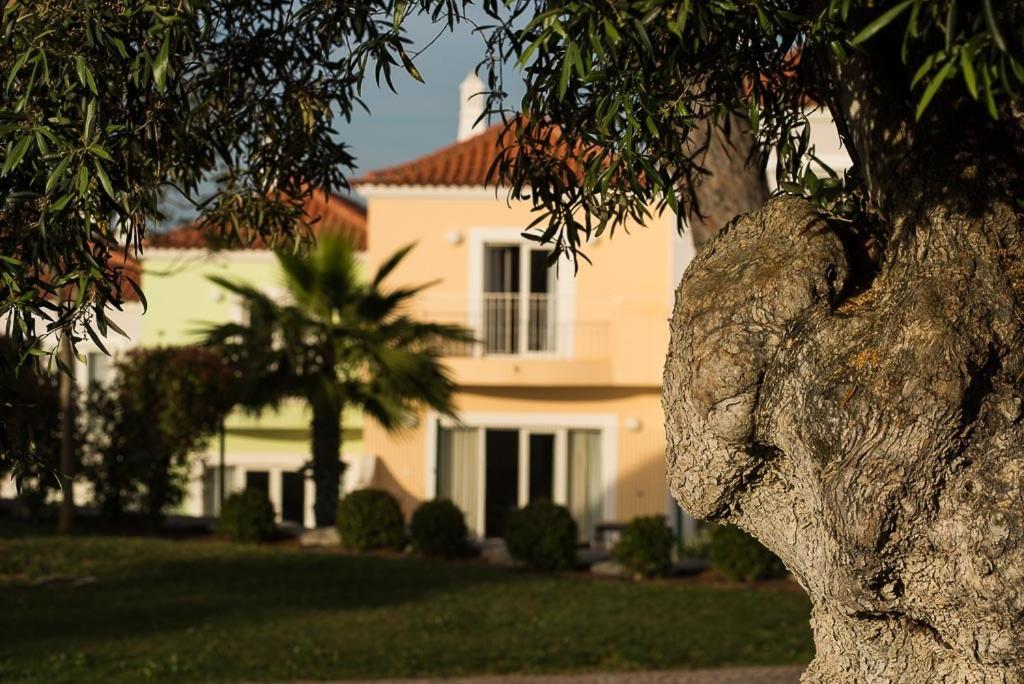 O edifício onde o resort está situado