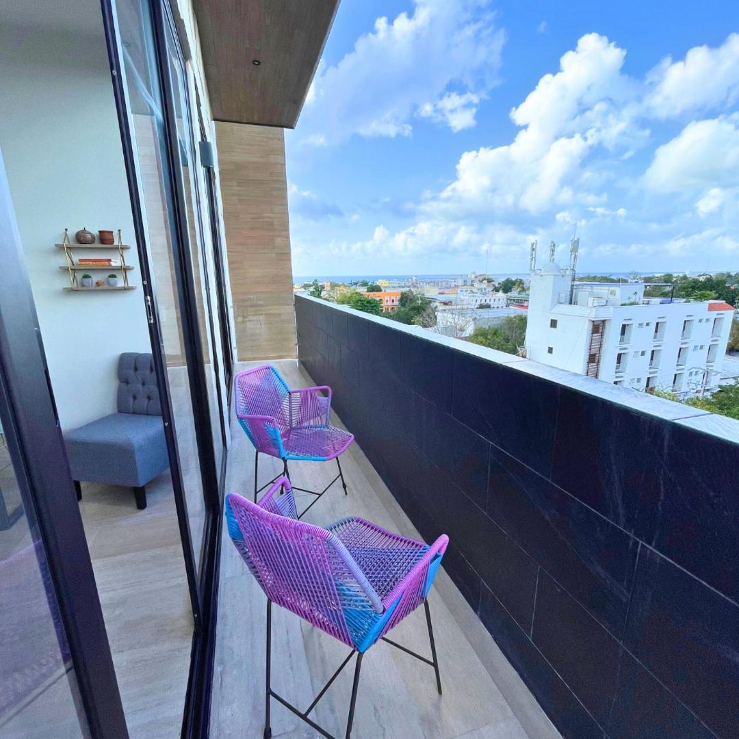 Brand new condo with Rooftop pool - Housity