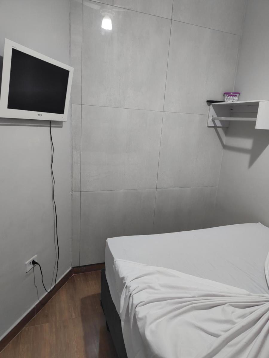 Pousada ilha de Guarujá - Housity